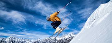 Skiing in Auli